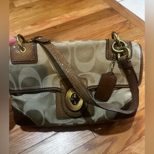 Coach Peyton Signature khaki brown sateen shoulder‎ bag purse & wallet 2 pc